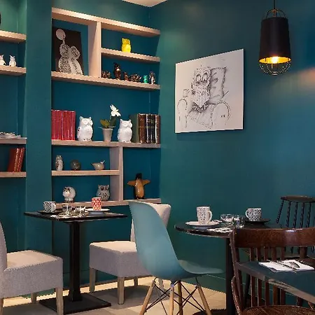 Chouette 3* Paris