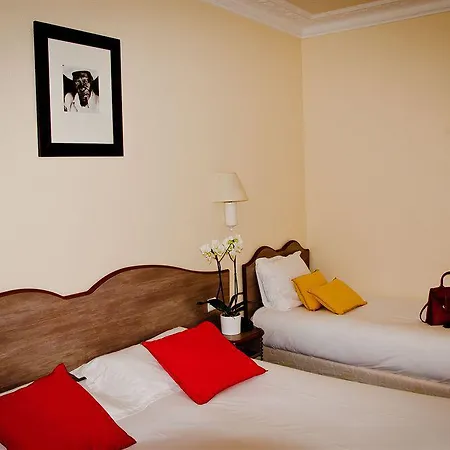 Chouette Szálloda 3*